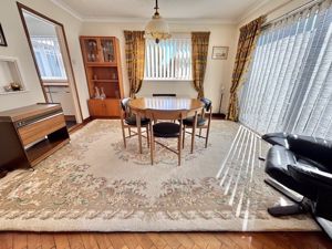 Dining room- click for photo gallery
